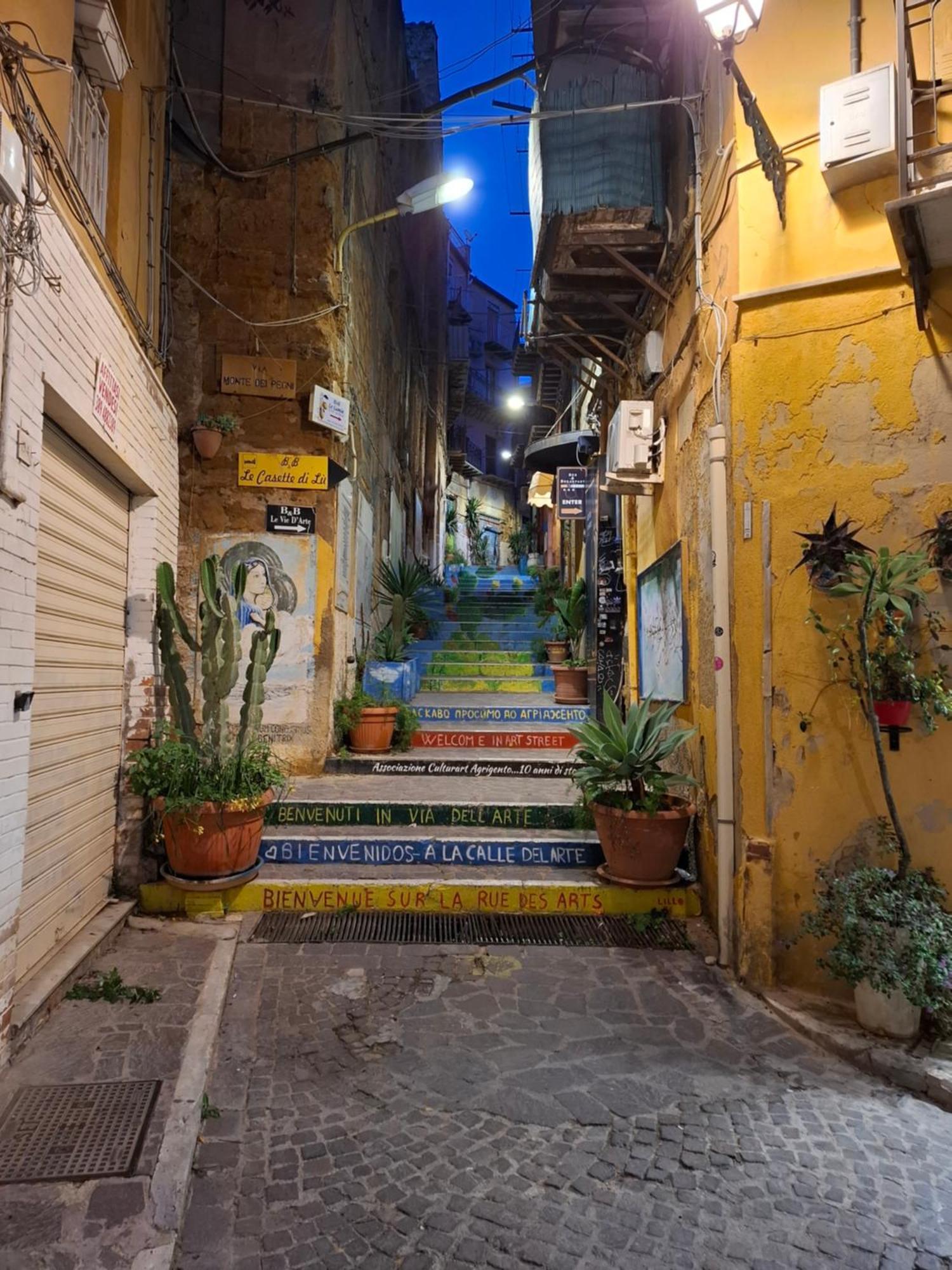 B&B Le Lumie "Il Cortiletto Del Centro" Agrigento Eksteriør bilde