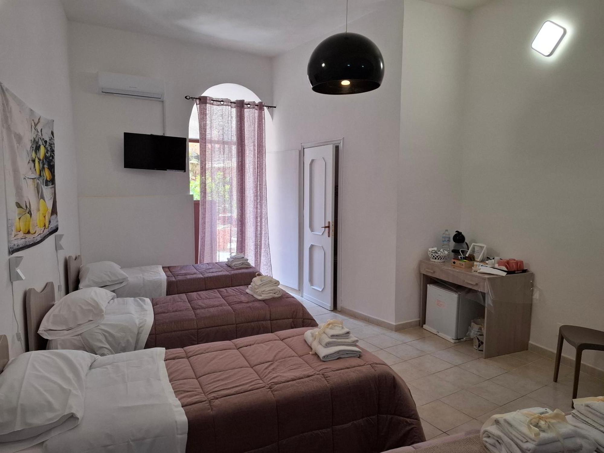 B&B Le Lumie "Il Cortiletto Del Centro" Agrigento Eksteriør bilde